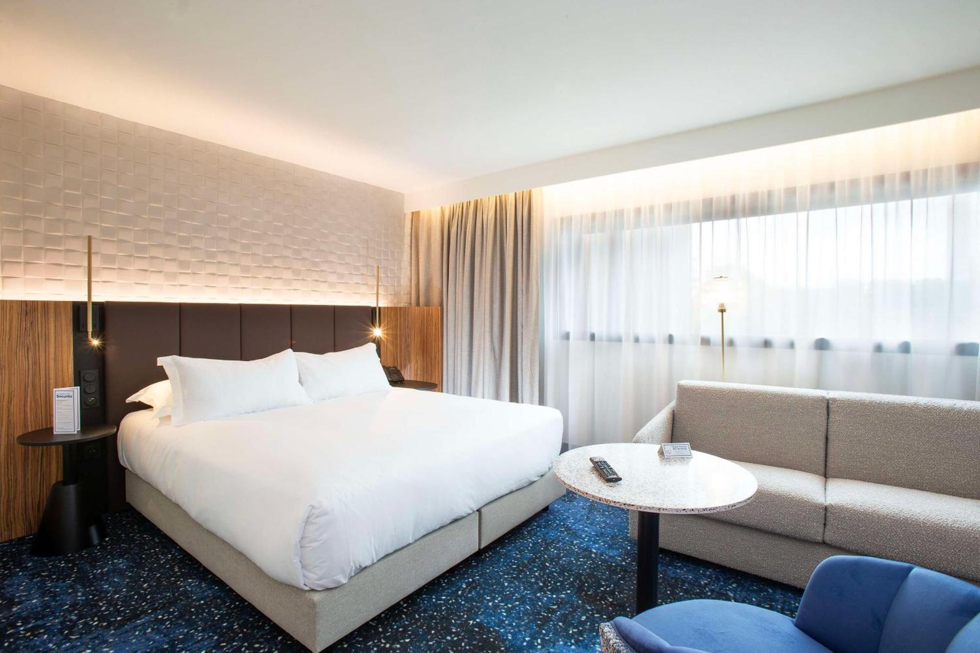 คราวน์ พลาซา เออราลิล ลิลล์ Hotel ลีลล์ ภายนอก รูปภาพ